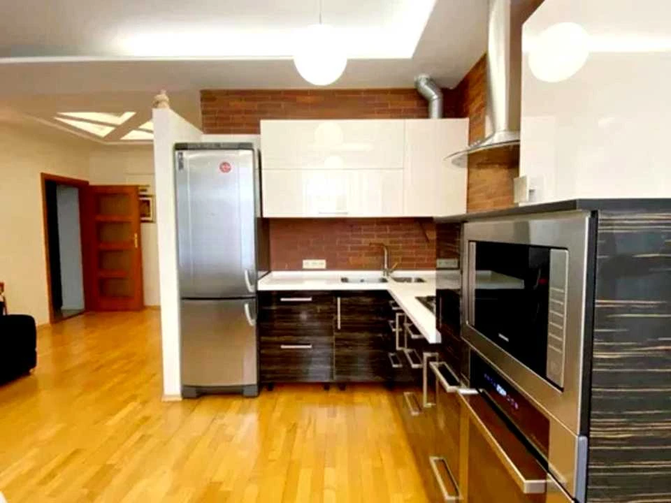Квартира. Дніпро, Сімферопольська вул.