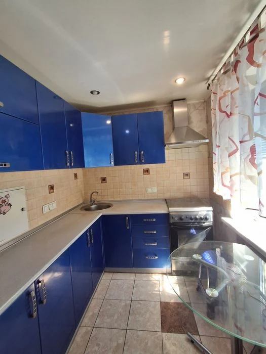 2-room apartment for sale, Kosmichna St.