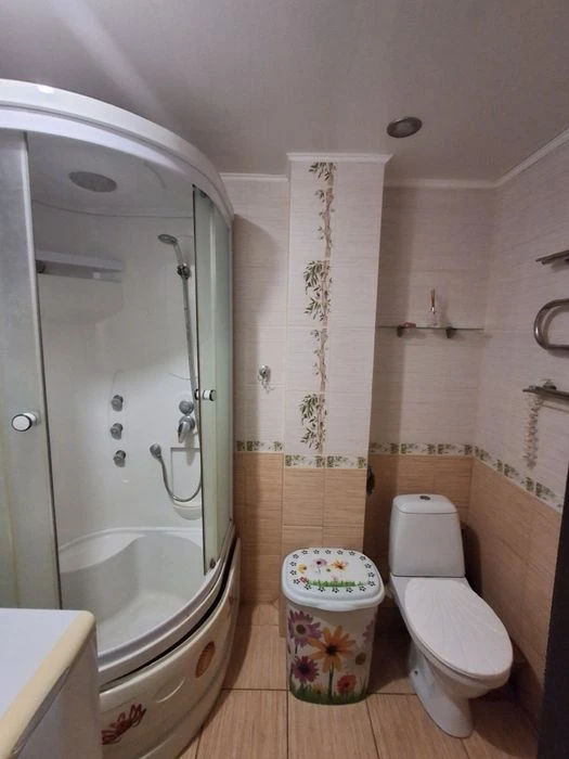 2-room apartment for sale, Kosmichna St.