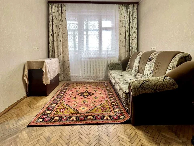 Квартира. Київ, Космонавта Поповича вул. (Космонавта Волкова