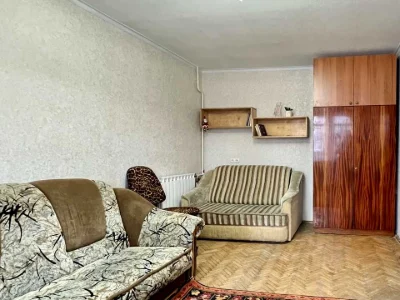 Квартира. Київ, Космонавта Поповича вул. (Космонавта Волкова