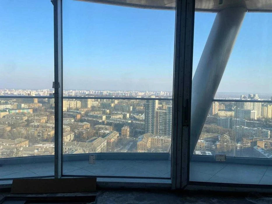 Продаж преміальних видових апартаментів у ЖК "Taryan Towers"