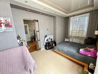 Продам 3к квартиру вул. Незалежності (Тітова) 27 /Алана Шепа