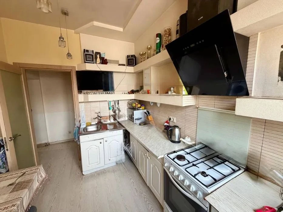 Продам 3к квартиру вул. Незалежності (Тітова) 27 /Алана Шепа