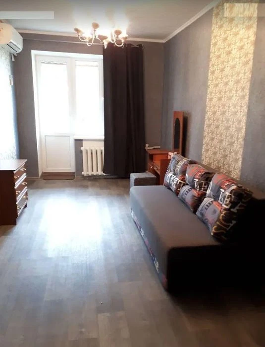 Продам 2-комн квартиру в районе Авиационная ул.