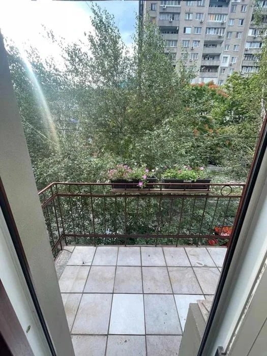 Продам 2-комн квартиру в районе Гоголя ул.