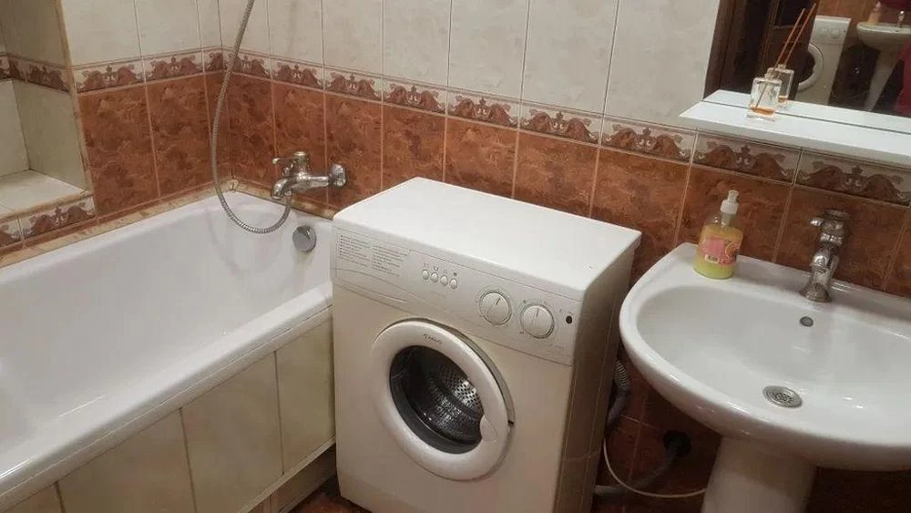 Продам 2-комн квартиру в районе Пушкина просп.