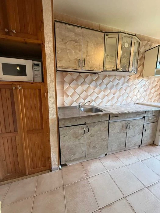 Продам 3 к.квартиру Чешка ул. Электрическая 28, ж/м Приднепр