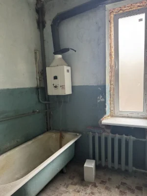 Продам 3х ком квартиру( можно под офис)  в центре, ул. Сумск