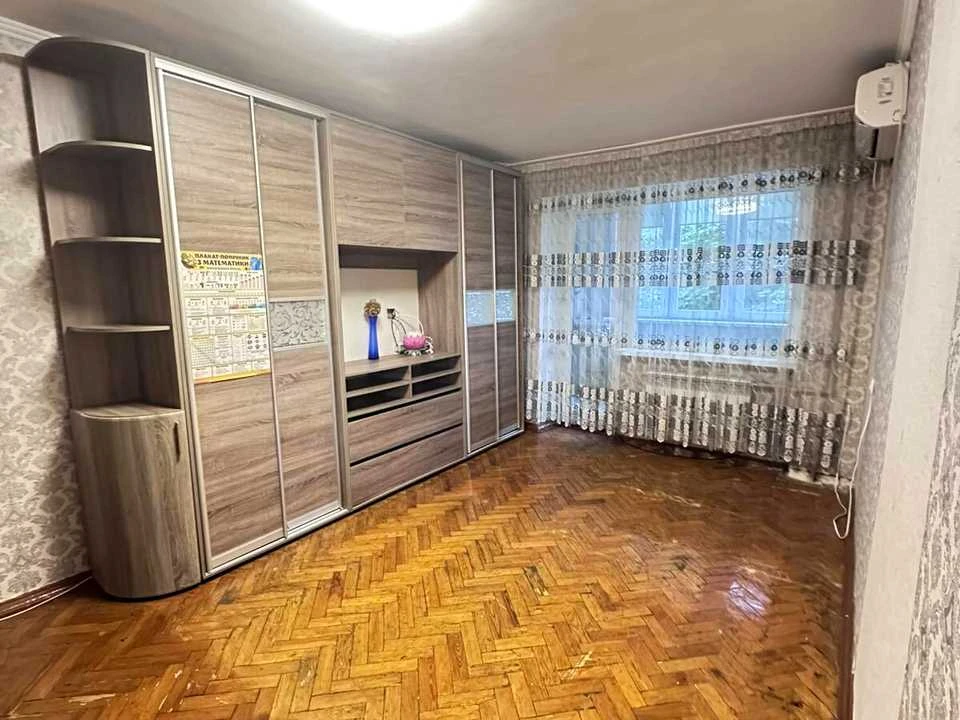 Квартира. Одеса, Князя Володимира Великого просп.
