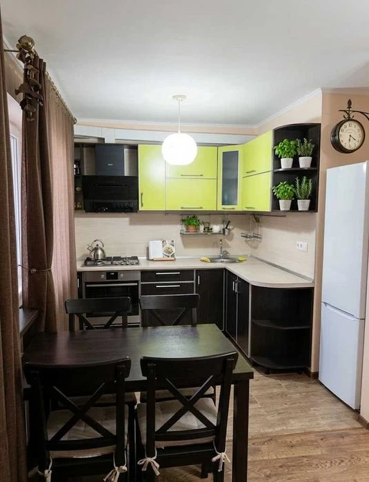 Продается 3х ком.кв. в Индустриальном районе .