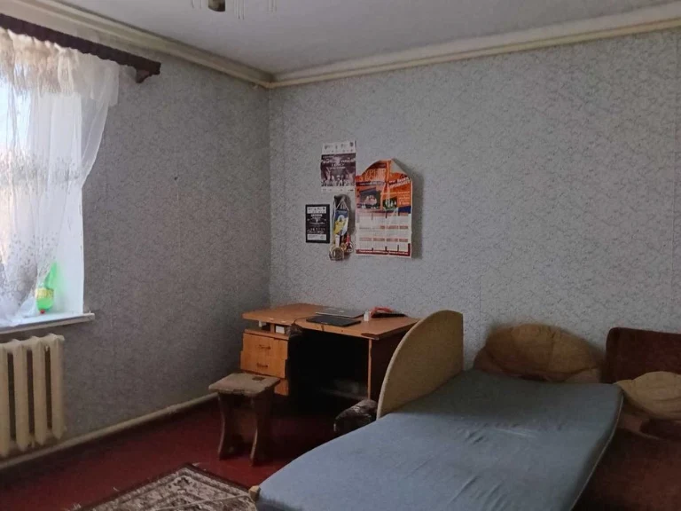 Предлагается к продаже 2 дома на участке