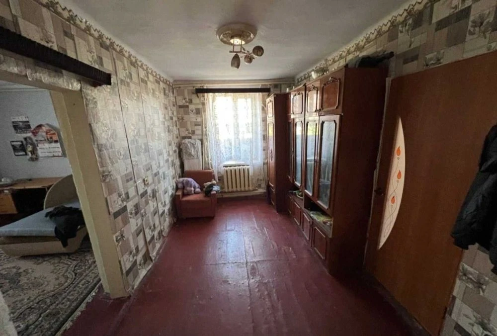 Предлагается к продаже 2 дома на участке
