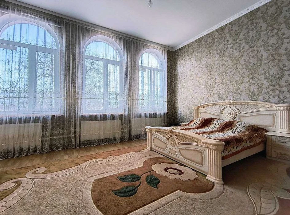 Одеса! 2 будинки на 6 сотках — 200 м² + гостьовий 67,9 м².