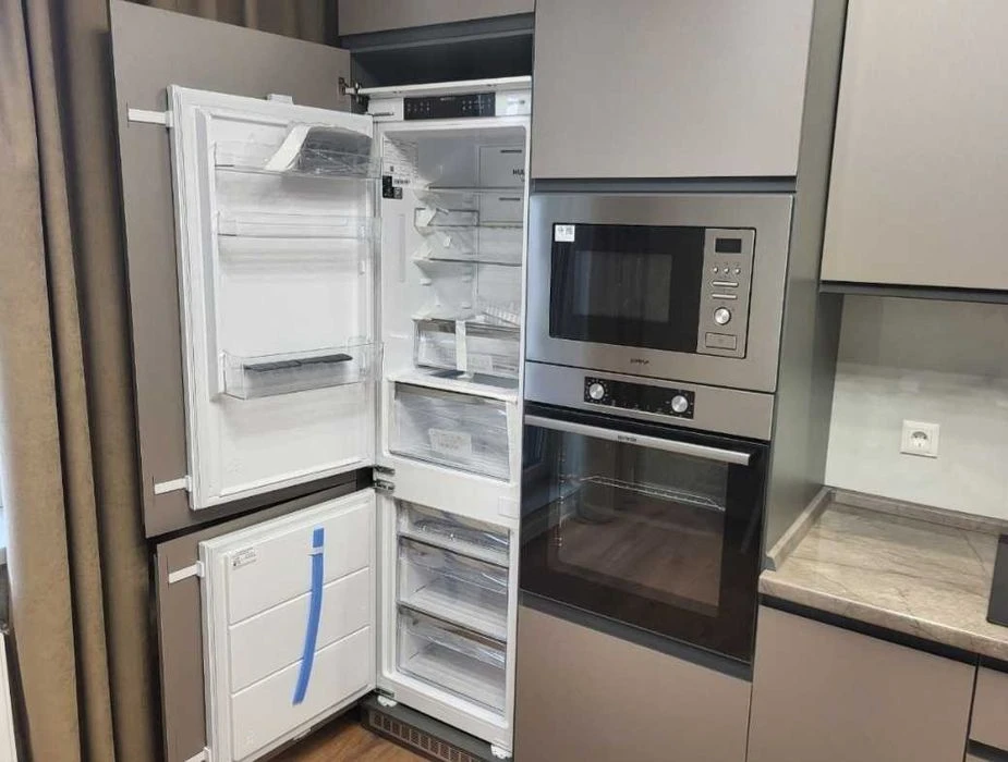 Продам евродвушку с  балконом в новом ЖК на Сахарова