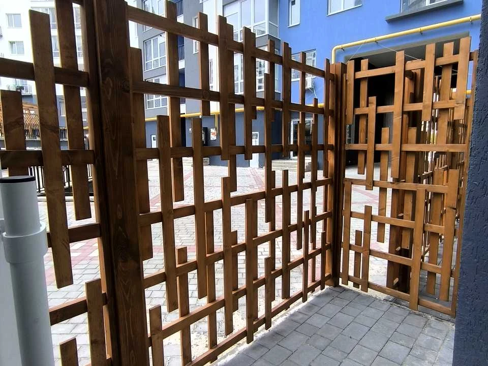 Квартира. Івано-Франківськ, Княгинин вул., (Будинок 19)