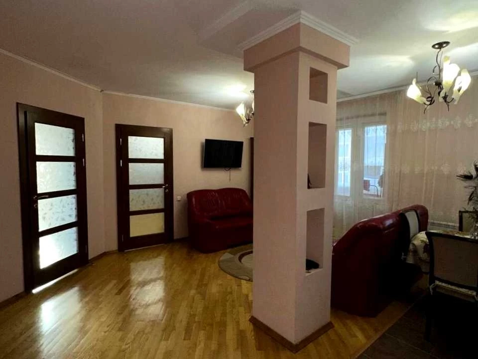 Квартира. Івано-Франківськ, Юліана Целевича вул.