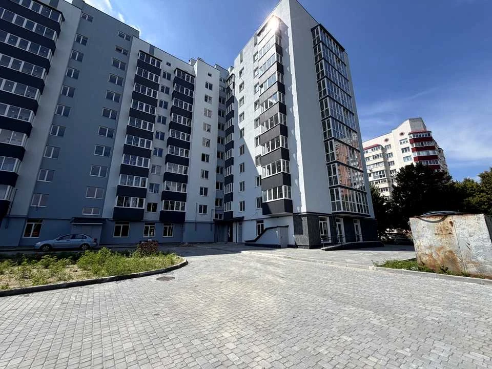 Квартира. Полтава, Героїв України вул. (Героїв Сталінграду),