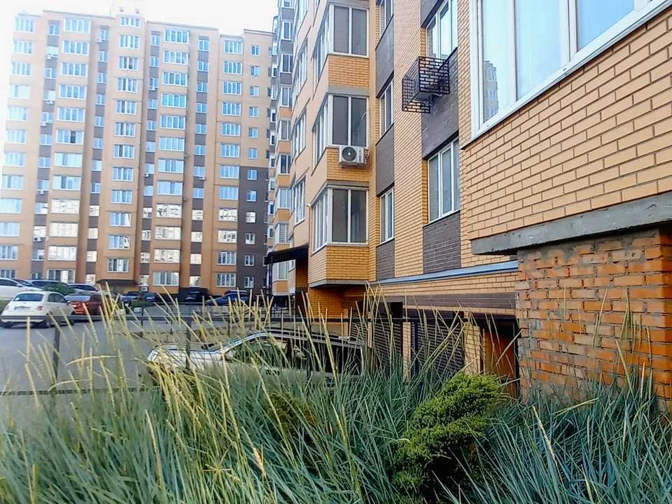 Квартира. Черкаси, Перемоги просп. (30-річчя Перемоги)