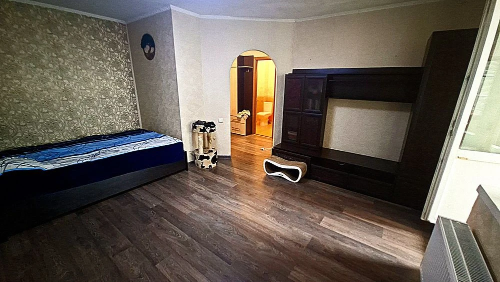 продам укомплектовану квартиру з автономним опаленням