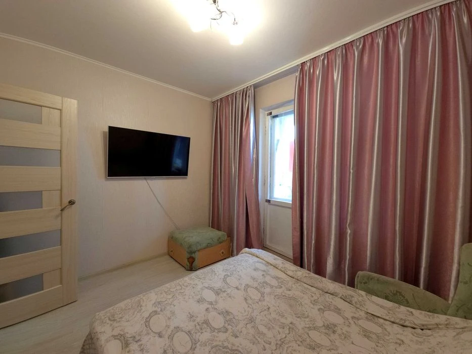7b Mokra (Kudryashova) St., 3-room apartment for sale, without co