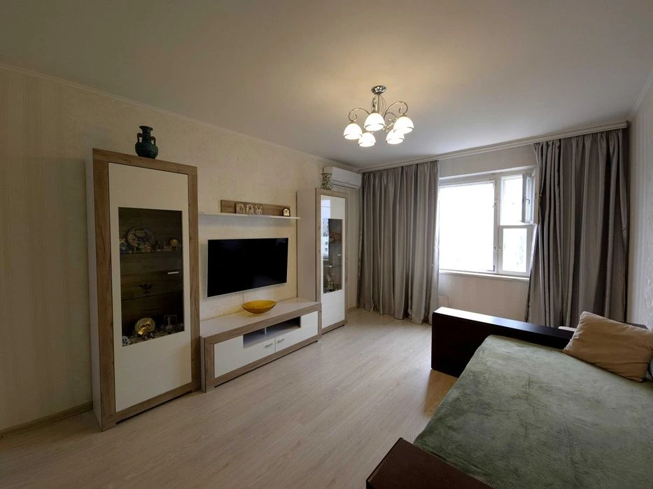 7b Mokra (Kudryashova) St., 3-room apartment for sale, without co
