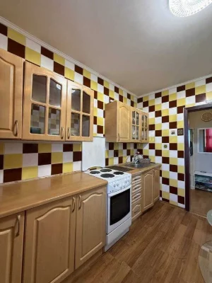 Продається 2 кімнатна квартира на Таїрова, вул. Академіка Ві