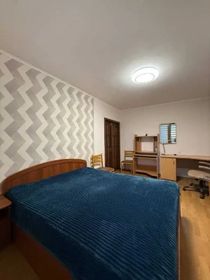 Продається 2 кімнатна квартира на Таїрова, вул. Академіка Ві