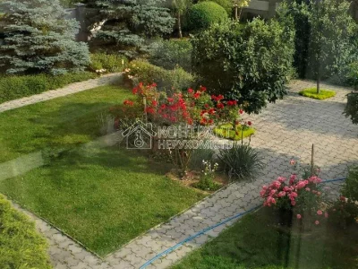Будинок. Харків, Зорянська вул.