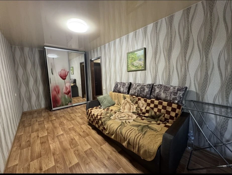 Продаж однокімнатної (1) квартири на Алмазном!!