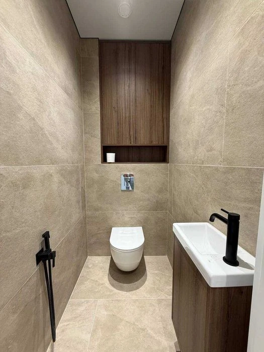Продаж 2 кімнатної квартири в ЖК Софіївка вул. Угорська, 12