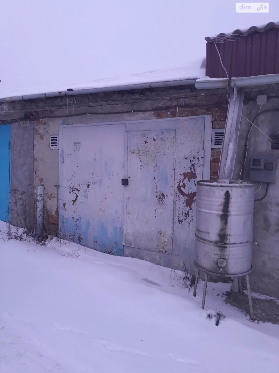 Продаж Місце в гаражному кооперативі Дубове