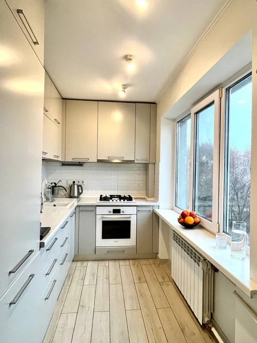 Продаж 3 кім квартири,Лаврська 4, Івана Мазепи, метро Арсена