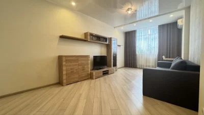 Продаж 1-кімнатної квартири 54 м.кв Богданівська 7-А ЖК "Мал