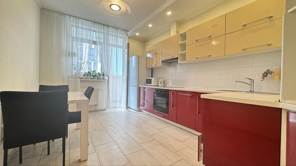 Продаж 1-кімнатної квартири 54 м.кв Богданівська 7-А ЖК "Мал
