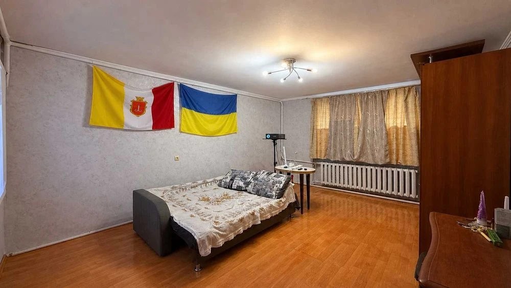 Будинок з Держактом  на Слободці  вул.Агрономічна