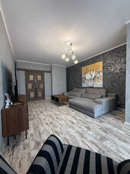 3к квартира по вул. Незалежності, центральна частина міста