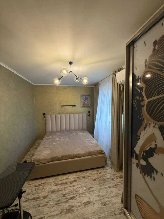 3к квартира по вул. Незалежності, центральна частина міста