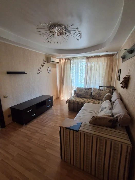 Sale of 2-room apartment Space separate rooms