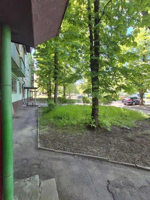 Продажа 2к квартиры Космос.
