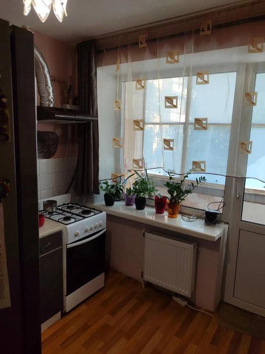2 кімнатна квартира, в. Грушевського
