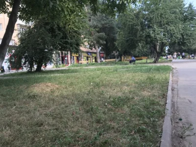 Земельна ділянка під комерційну забудову