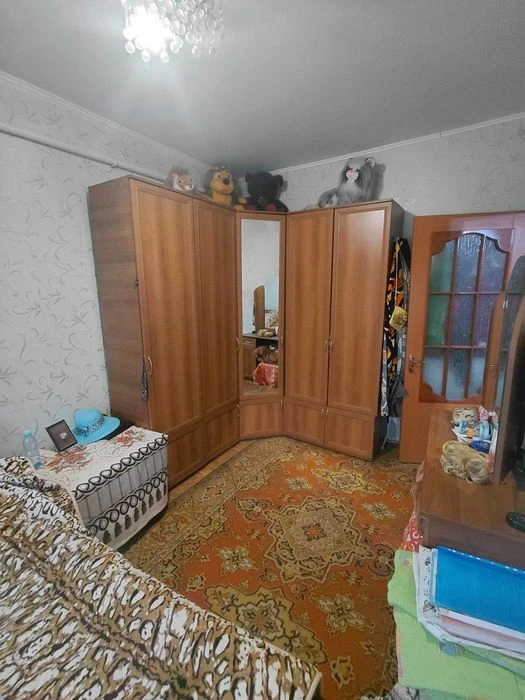 продаж 3к квартири будинку з гаражем
