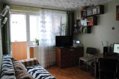 Продається 1 к.кв. покращеного планування  вул. Гв.Широнінці