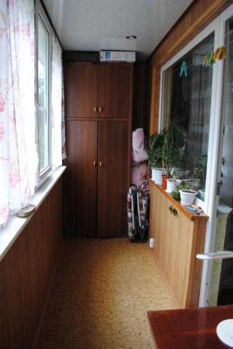 Продається 1 к.кв. покращеного планування  вул. Гв.Широнінці
