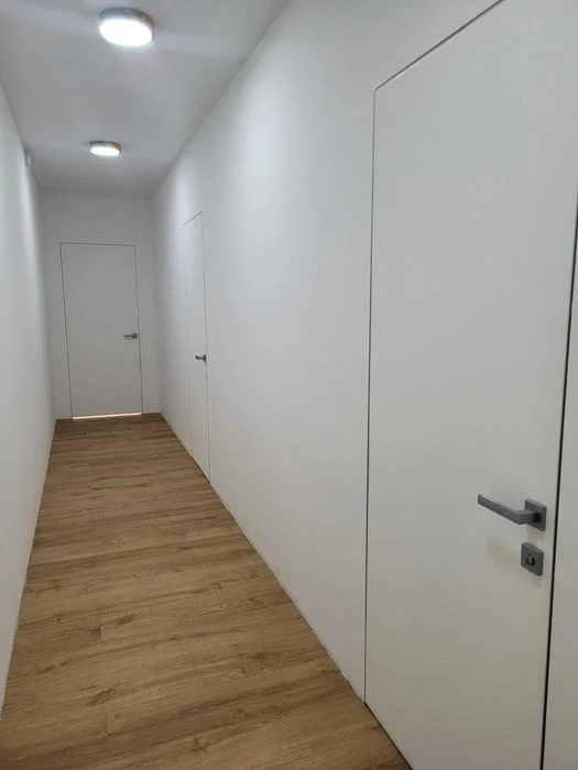 Затишна 3к.кв. в ЖК Миру з ремонтом біля метро (5хв пішки)