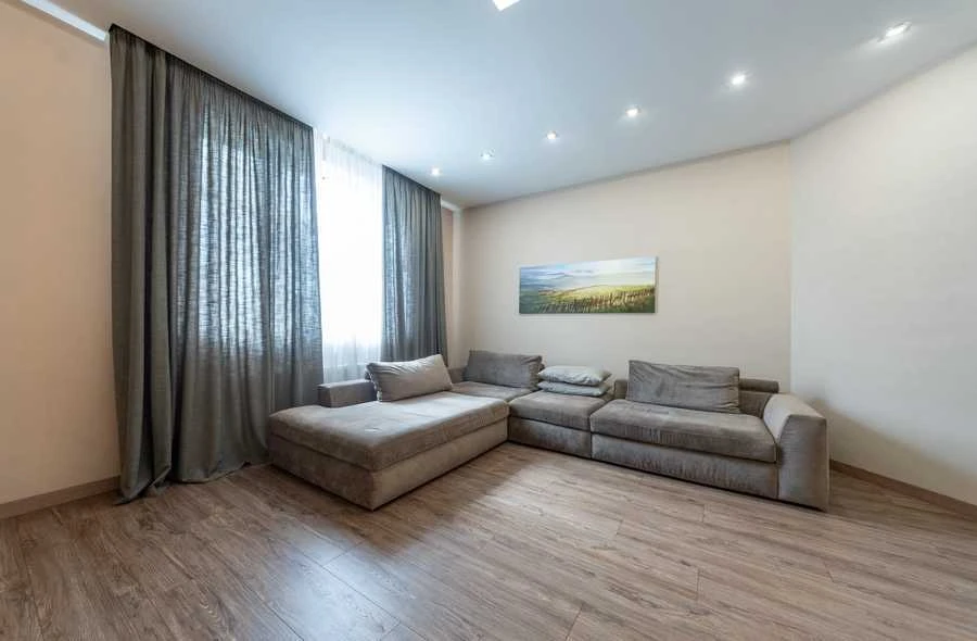 Аренда 1-комнатной квартиры 84 м², Василия Тютюнника ул., 51