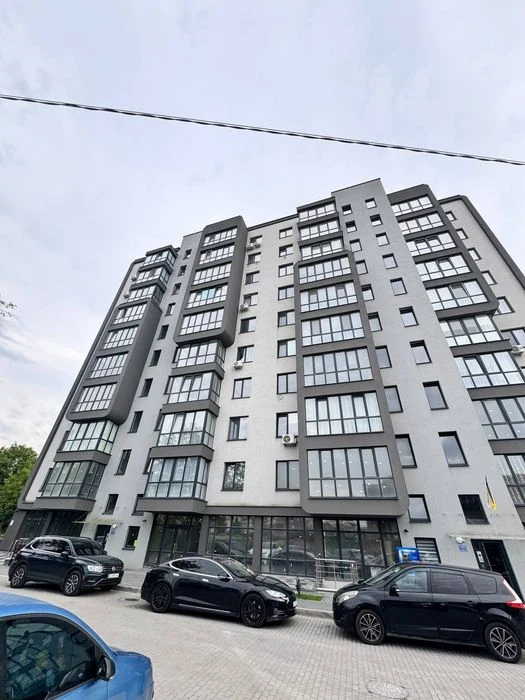 Продаж однокімнатної квартири за адресою вул. Роксоляни 151.