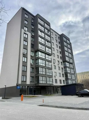 Продаж однокімнатної квартири за адресою вул. Роксоляни 151.