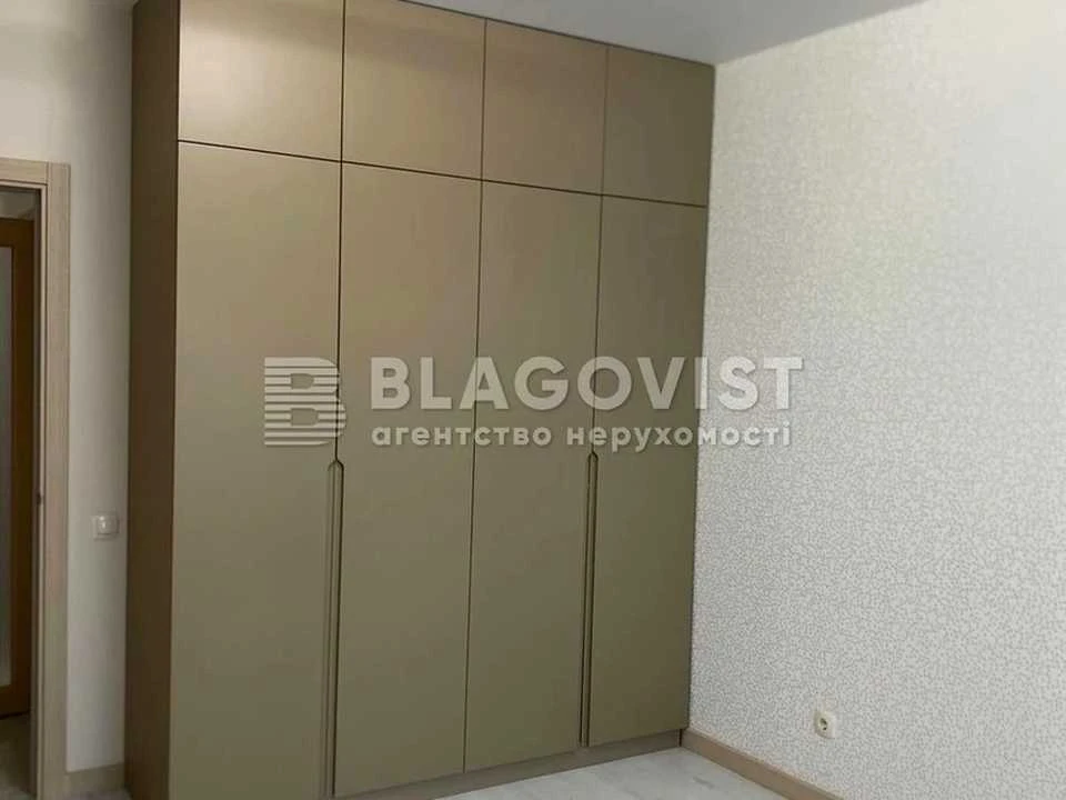 Квартира. Київ, Воскресенська вул.